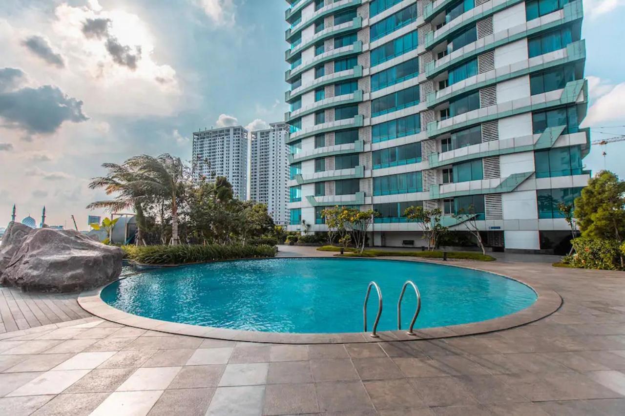 Redliving Apartemen Grand Kamala Lagoon - Kita Pro Tower Barclay North Bekasi Luaran gambar